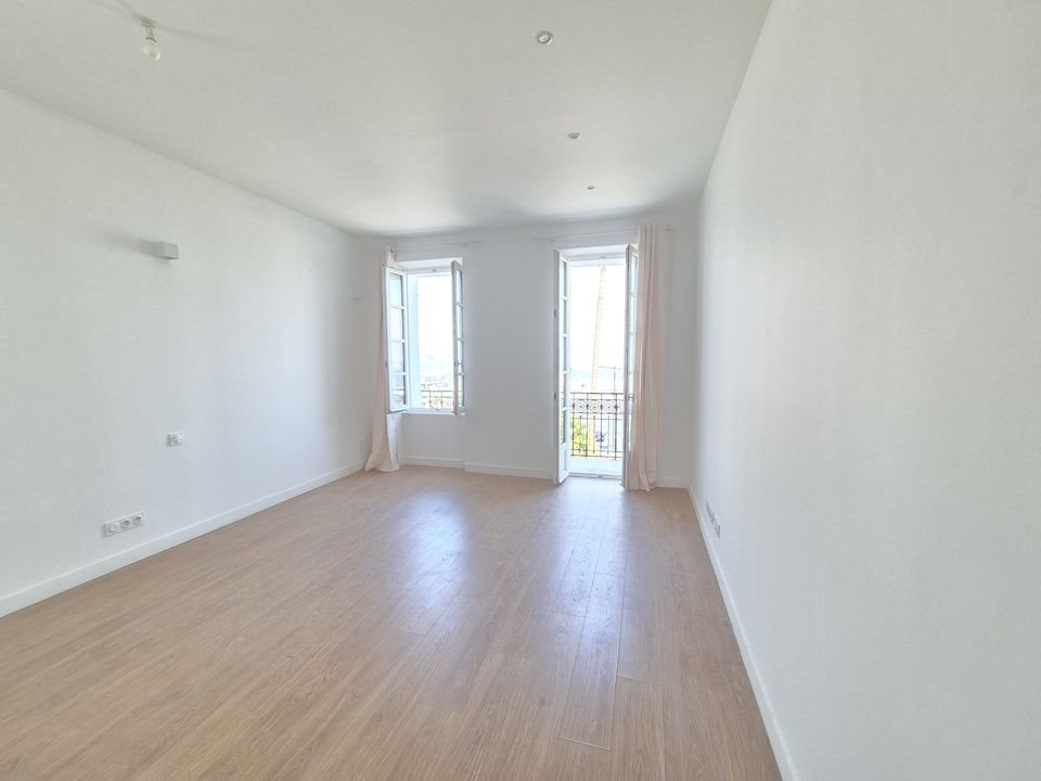Appartement à louer, 32m², La Ciotat