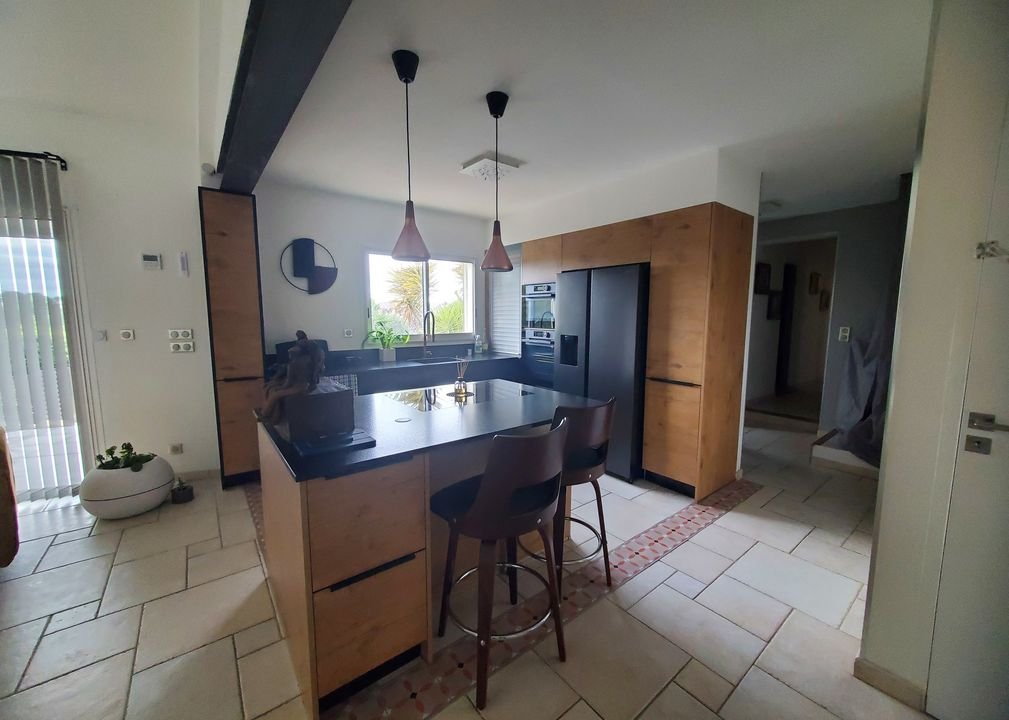 Maison à vendre, 168m², Velaux