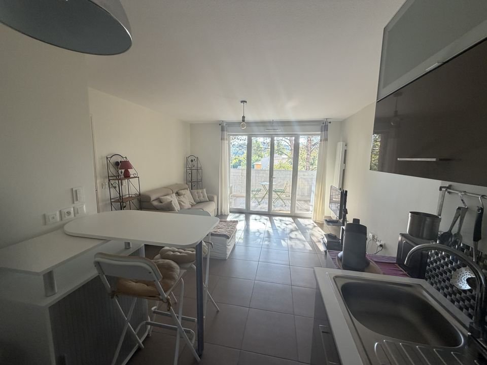 Appartement à louer, 40m², Marseille 13ème