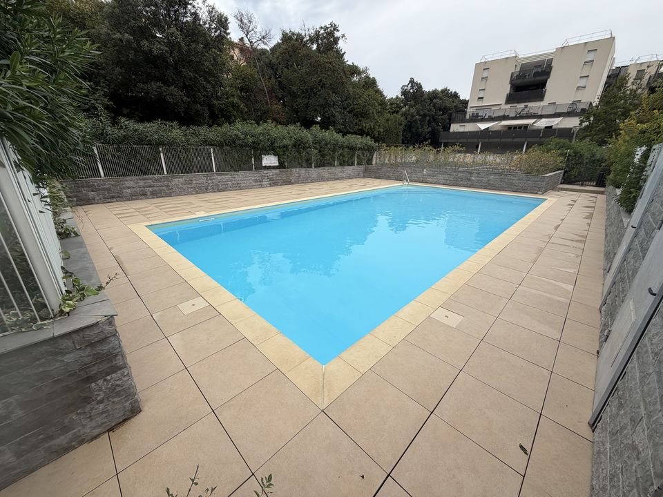 Appartement à louer, 41m², Marseille 10ème