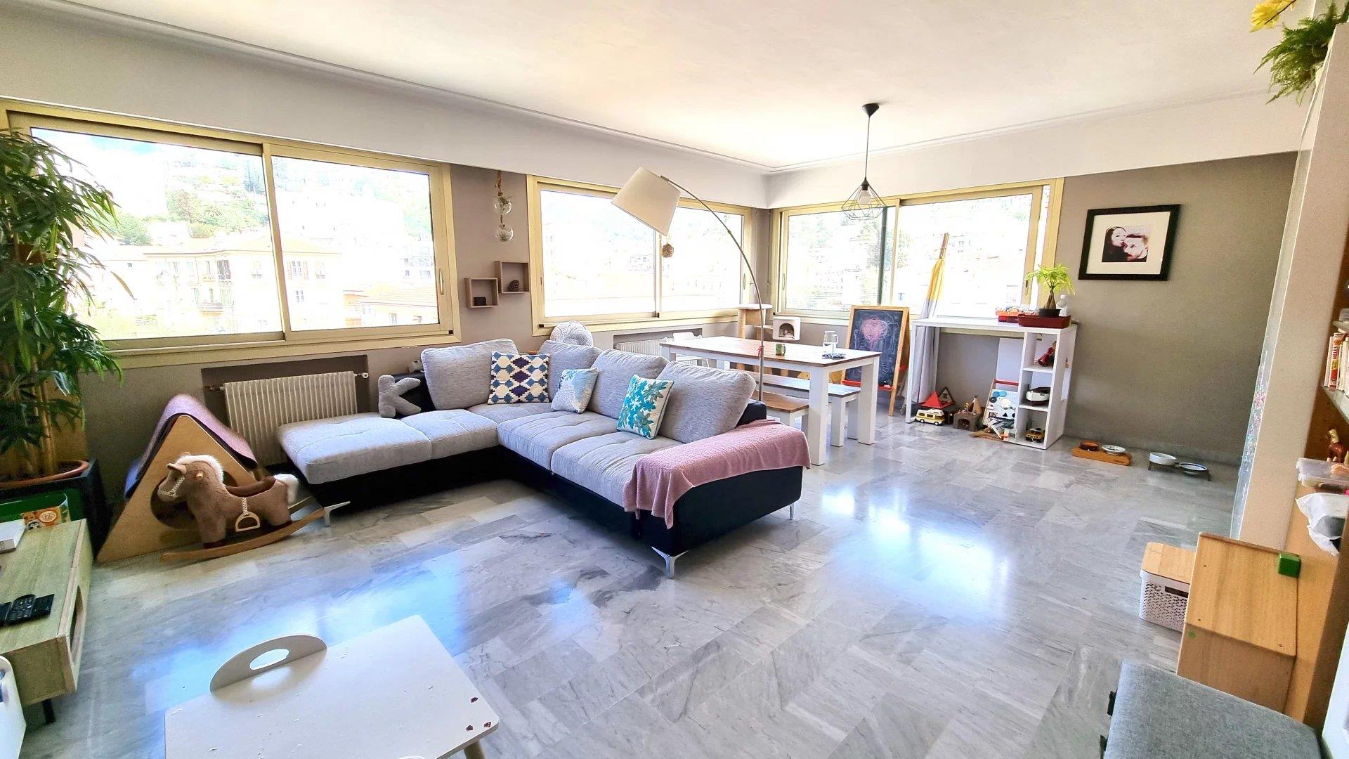 Appartement à vendre, 74m², Menton