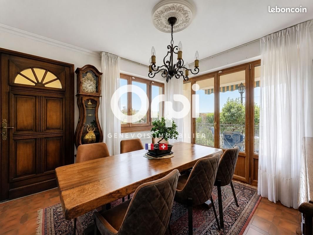 Maison à vendre, 220m², Cranves-Sales