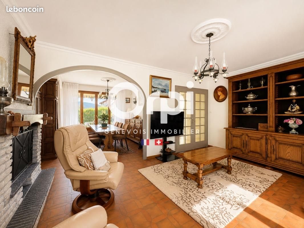 Maison à vendre, 220m², Cranves-Sales