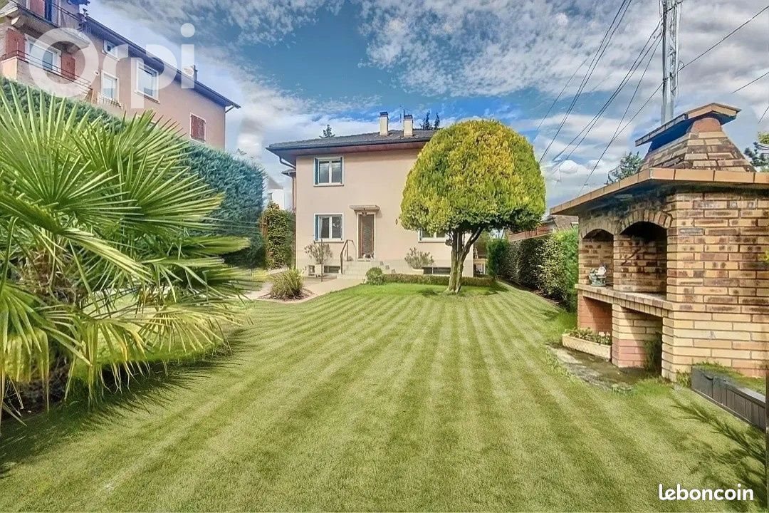 Maison à vendre, 191m², Ambilly
