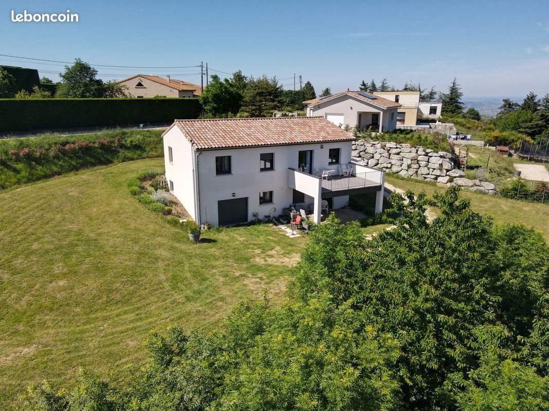 Maison à vendre, 140m², Saint-Romain-de-Lerps