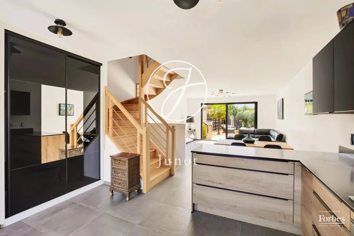 Maison à vendre, 145m², Carrières-sur-Seine