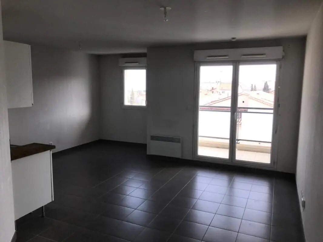 Appartement à louer, 30m², La Seyne-sur-Mer