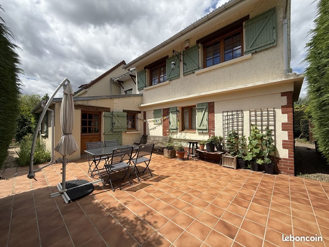 Maison à vendre, 187m², Mortefontaine