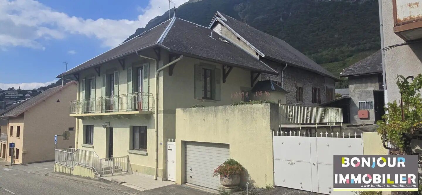 Maison à vendre, 150m², Arbin