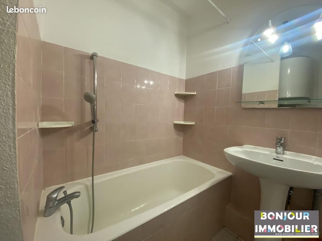 Appartement à louer, 29m², Grenoble
