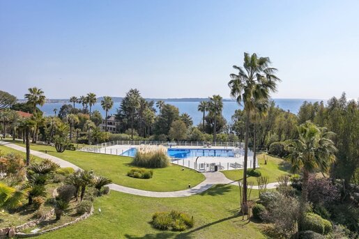 Appartement 3 pièces 82 m² · à Vallauris · 82 m² · 845 000 €