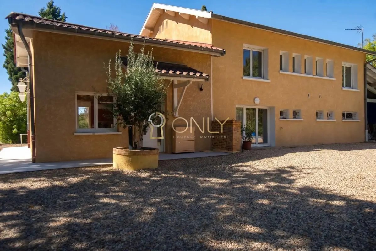 Maison à vendre, 140m², Fareins