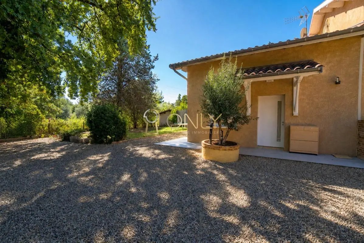 Maison à vendre, 140m², Fareins