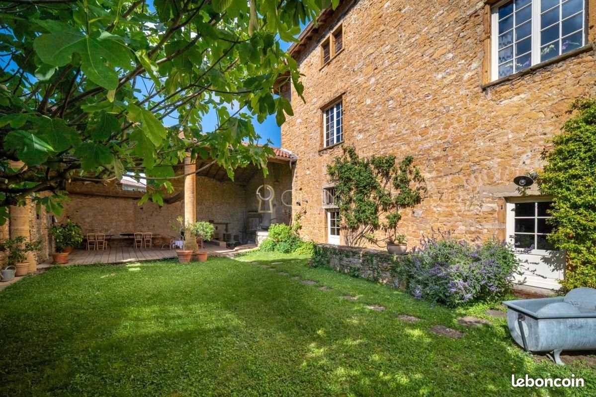 Maison à vendre, 178m², Poleymieux-au-Mont-d'Or