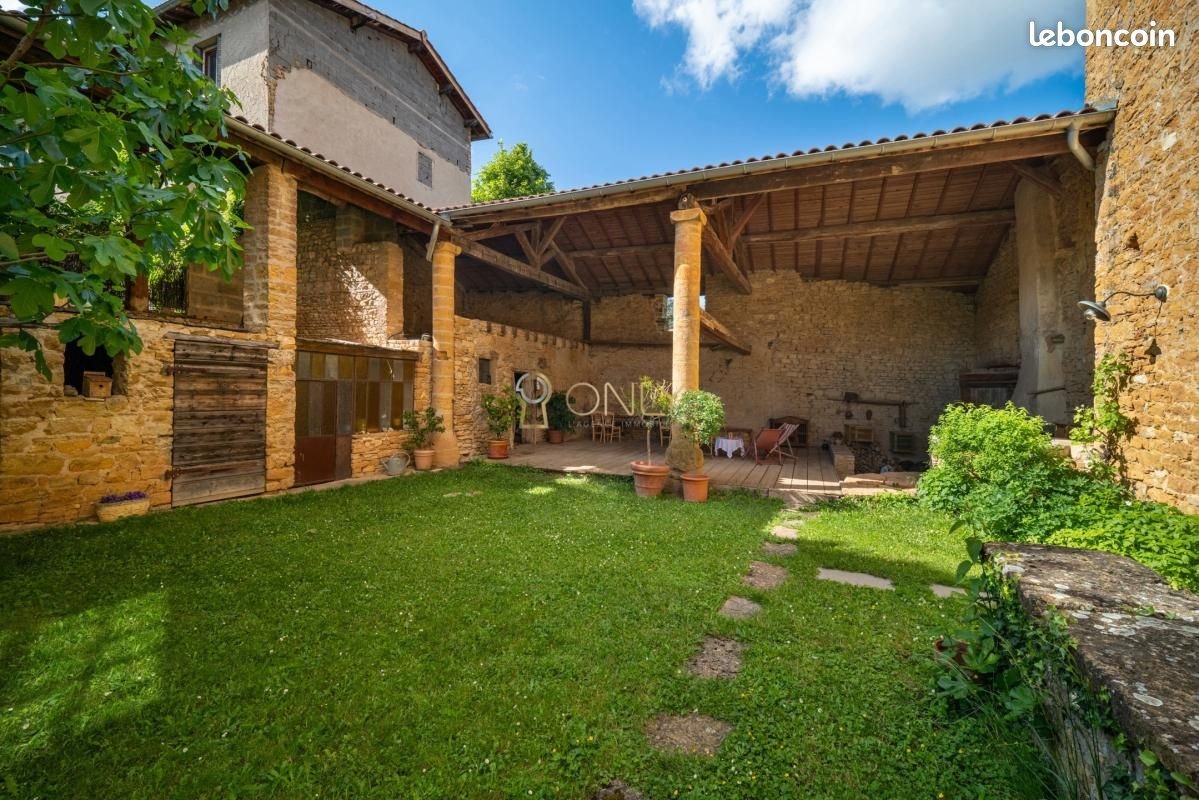 Maison à vendre, 178m², Poleymieux-au-Mont-d'Or