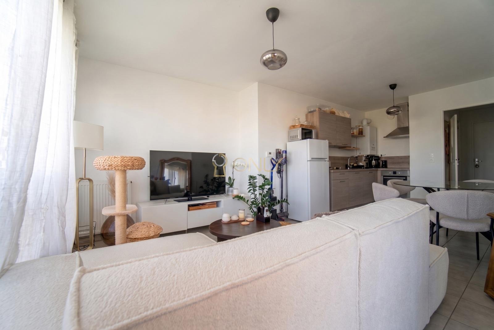 Appartement à vendre, 43m², Vénissieux