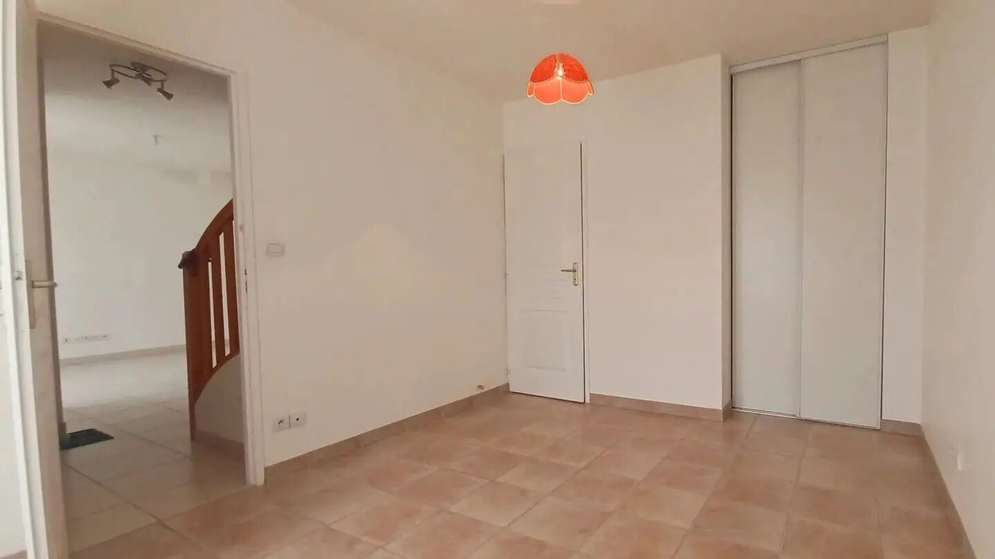 Maison à louer, 119m², Saint-Denis-en-Val