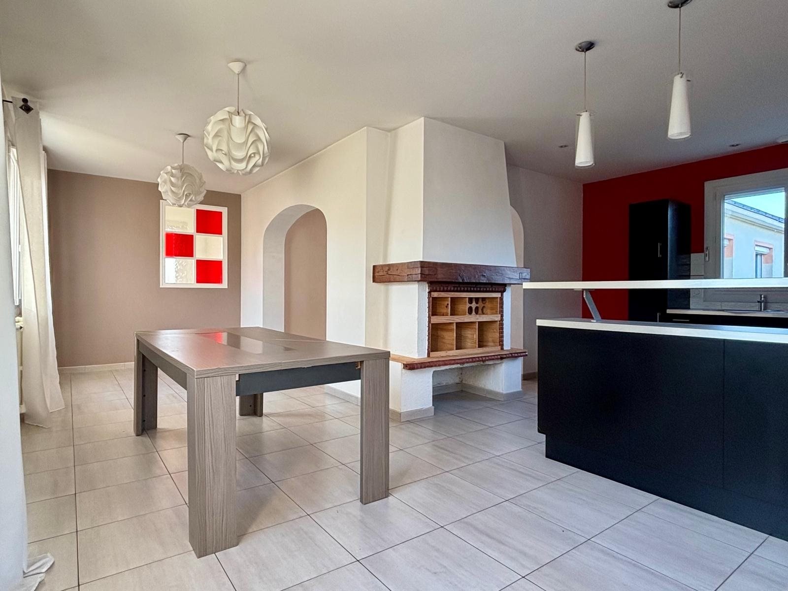 Maison à vendre, 137m², Cugand