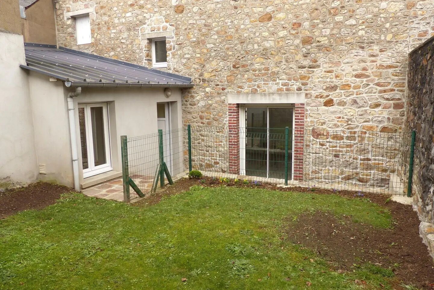 Maison à louer, 101m², Juvigné