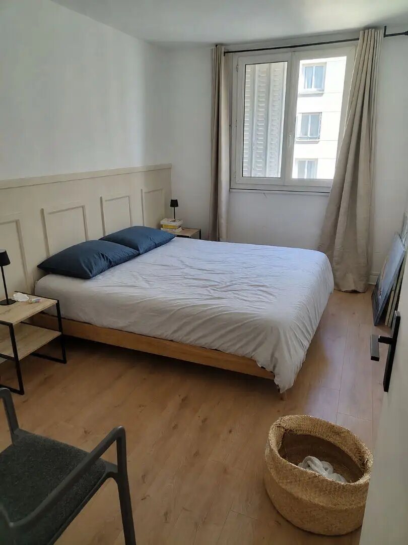 Appartement à louer, 67m², Paris 18ème