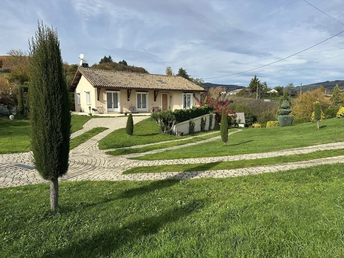 Maison à vendre, 119m², Saint-Didier-sur-Beaujeu