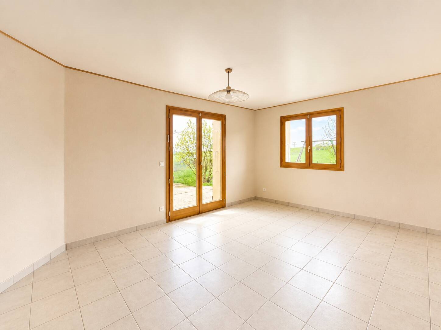 Maison à louer, 102m², Bons-en-Chablais