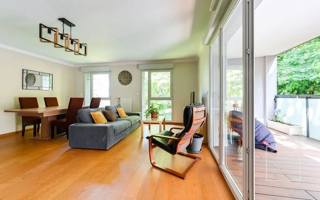 Appartement à vendre, 90m², Saint-Germain-au-Mont-d'Or