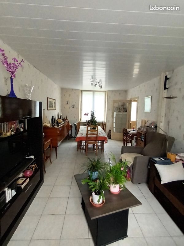 Appartement à vendre, 111m², Montceau-les-Mines