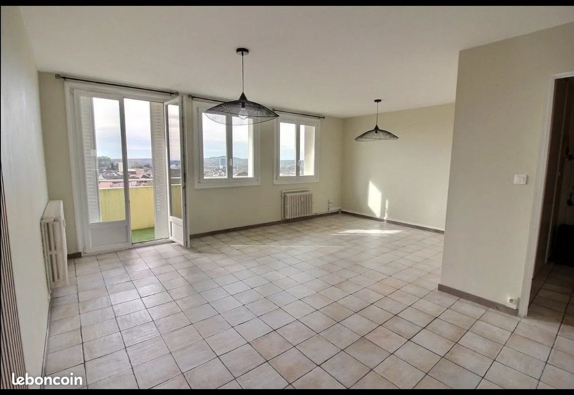 Appartement à vendre, 70m², Montceau-les-Mines