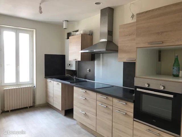 Appartement à louer, 101m², Montceau-les-Mines