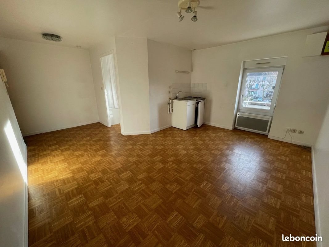 Appartement à louer, 24m², Montceau-les-Mines