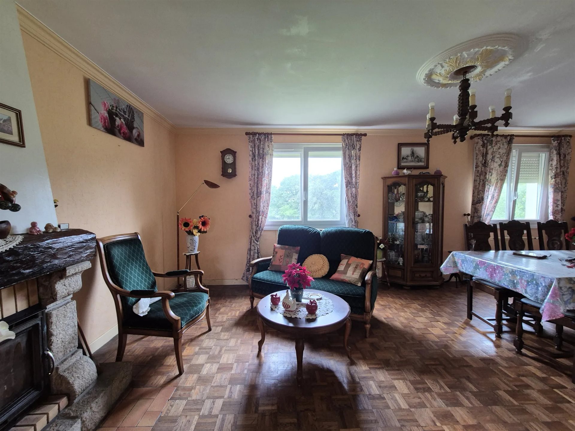 Maison à vendre, 99m², Saint-Gilles-Vieux-Marché