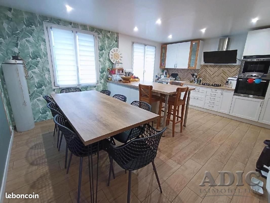 Maison à vendre, 111m², Le Plessis-Belleville