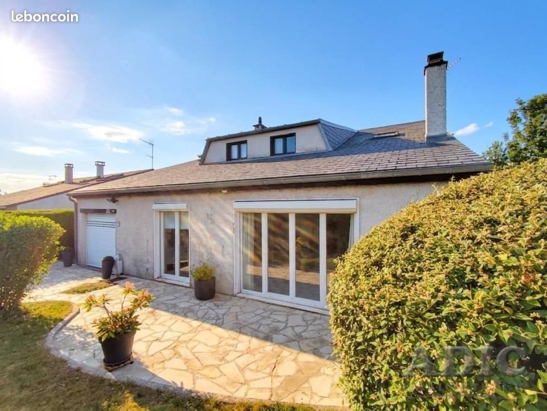 Maison à vendre, 162m², Moussy-le-Neuf