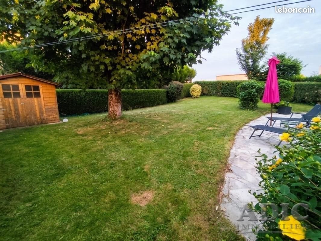 Maison à vendre, 162m², Moussy-le-Neuf