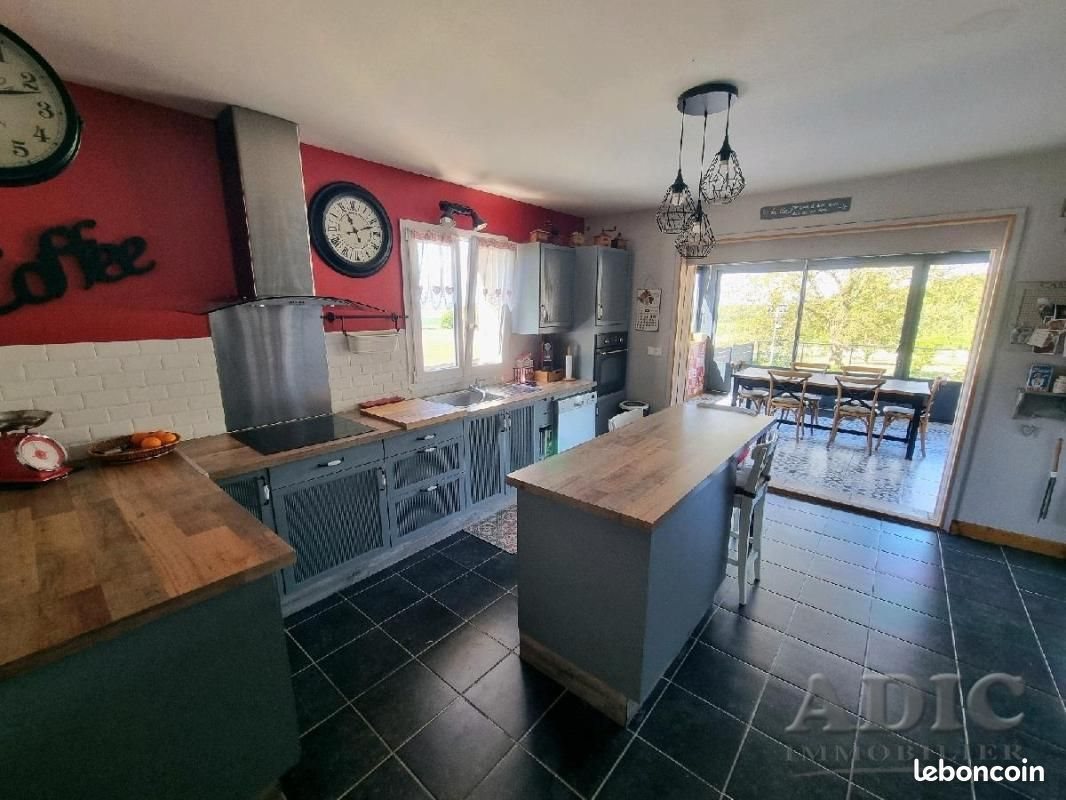 Maison à vendre, 169m², Montgé-en-Goële