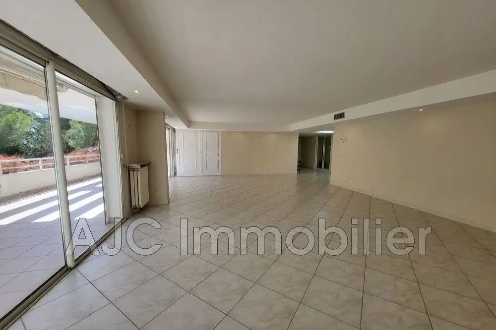 Appartement à louer, 163m², Montpellier