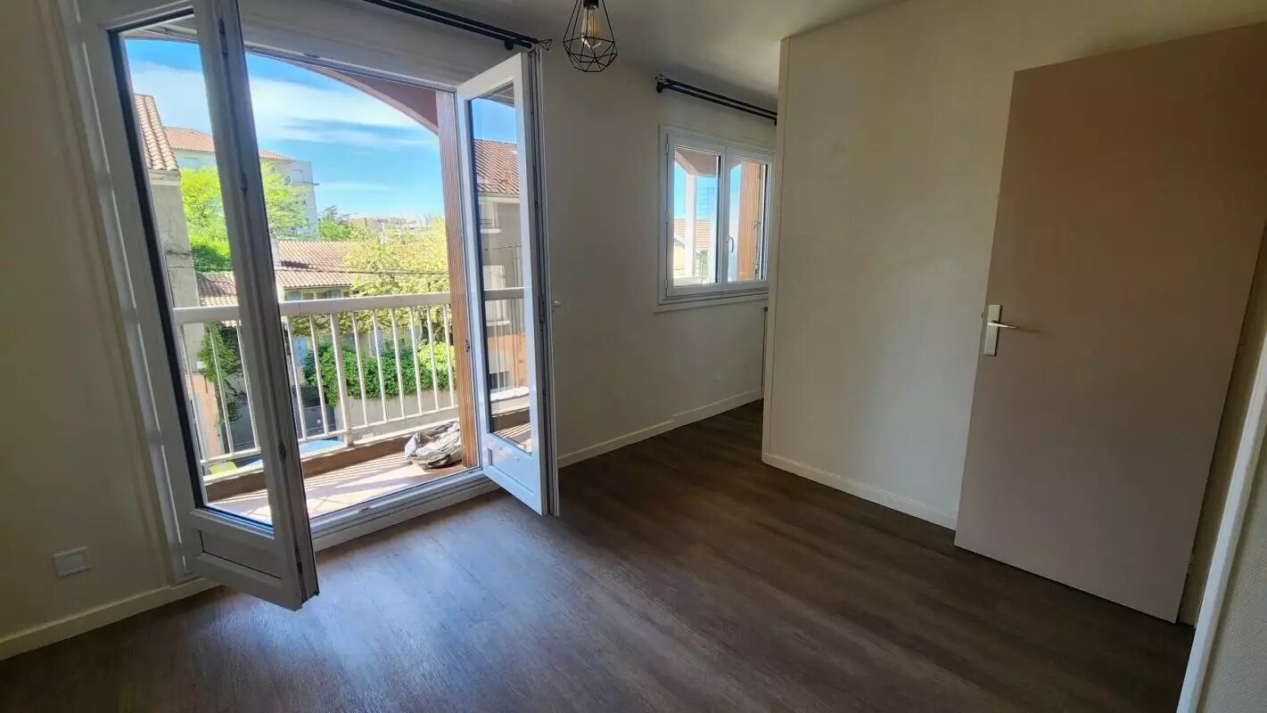 Appartement à louer, 25m², Villeurbanne