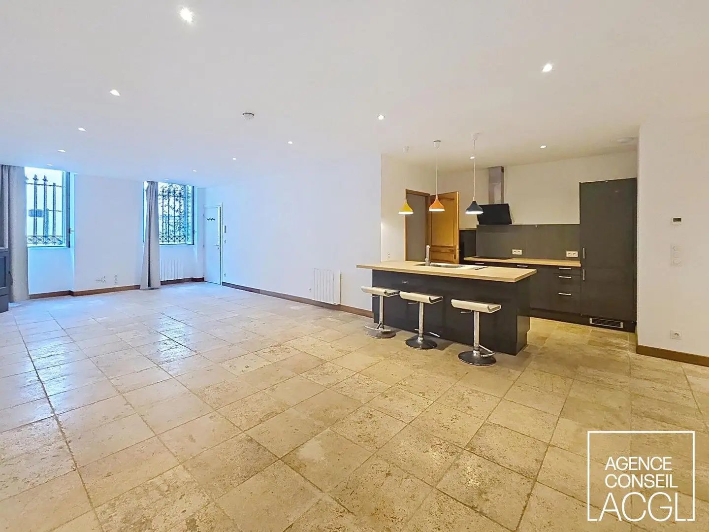 Appartement à louer, 98m², Bordeaux