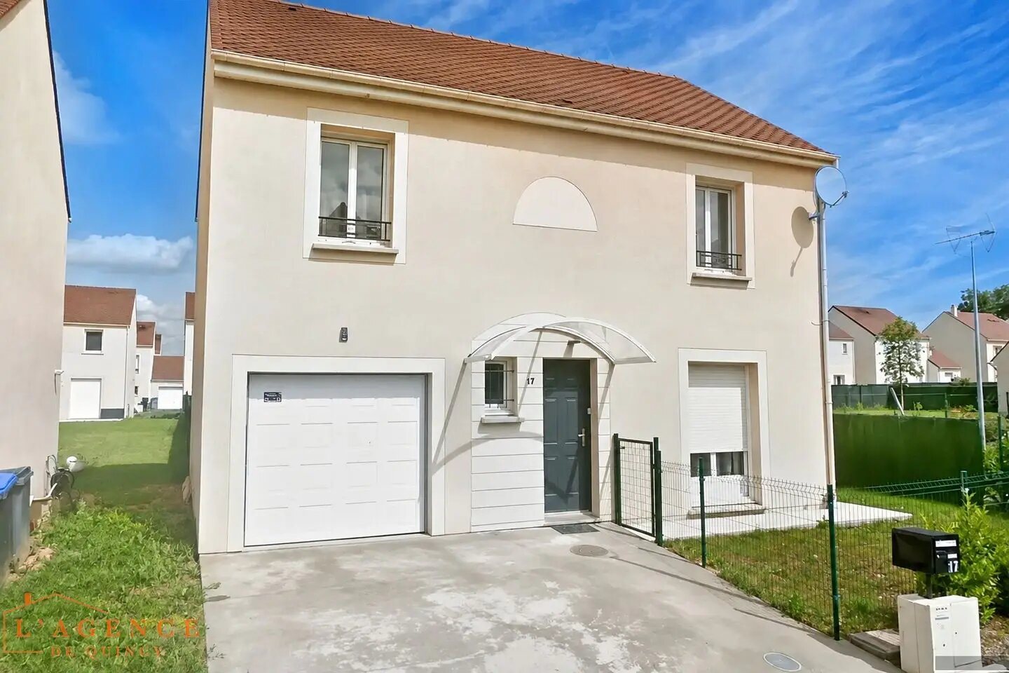 Maison à louer, 114m², Quincy-Voisins