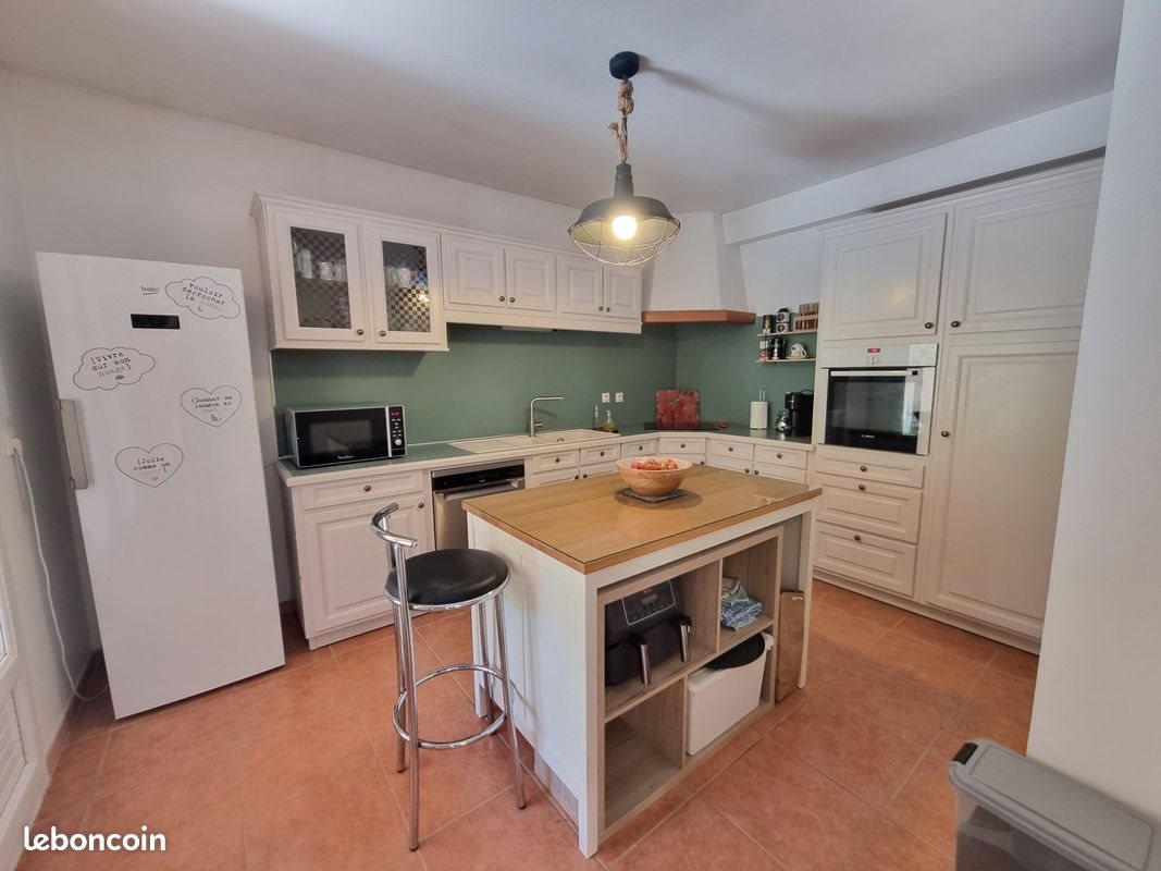 Maison à vendre, 127m², Lauris