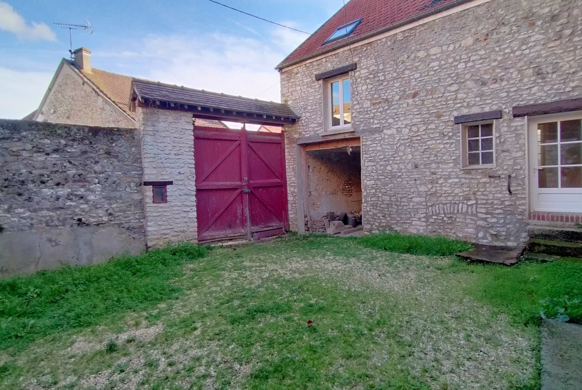 Maison à vendre, 170m², Guernes