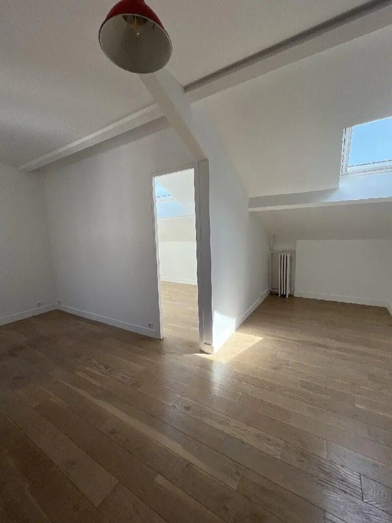 Appartement à louer, 32m², Courbevoie