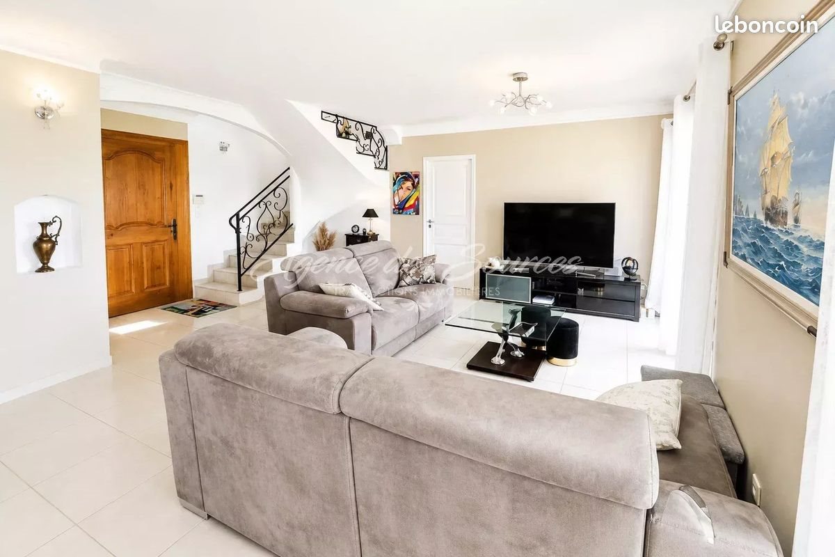 Maison à vendre, 169m², Tavernes
