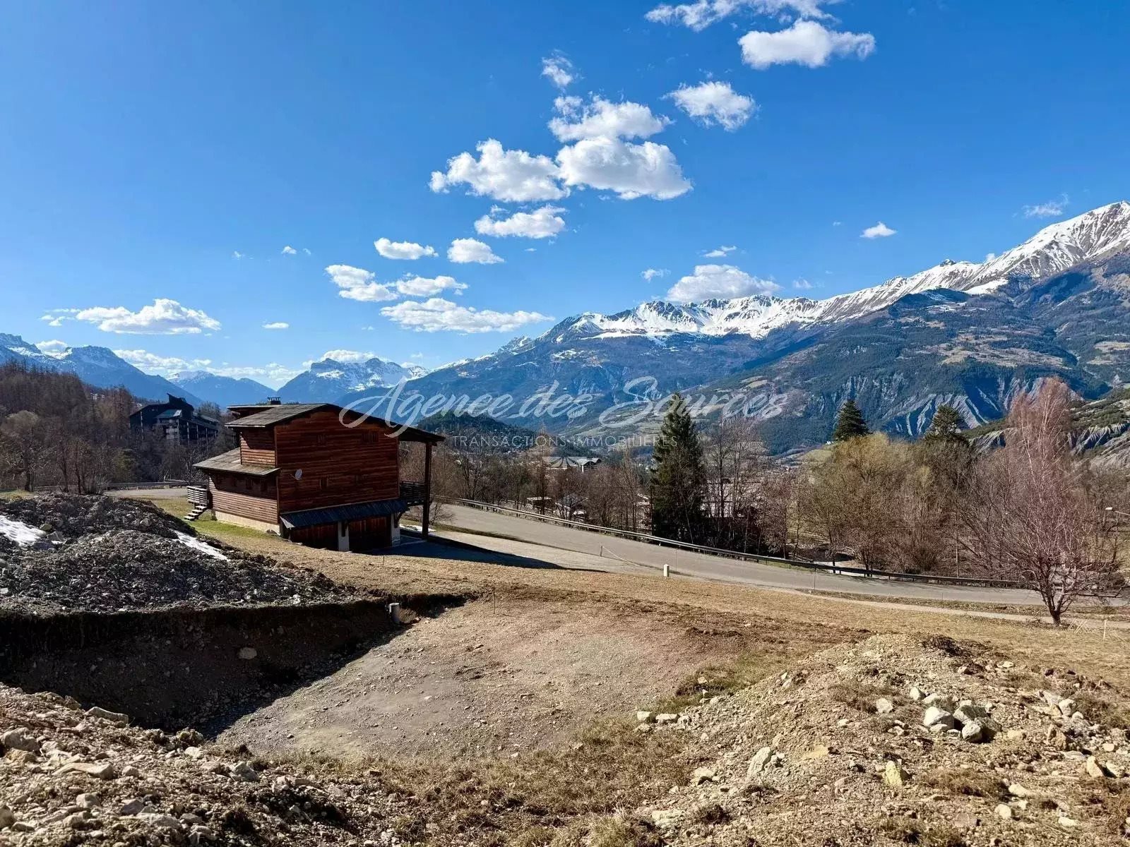 Maison à vendre, 800m², Enchastrayes