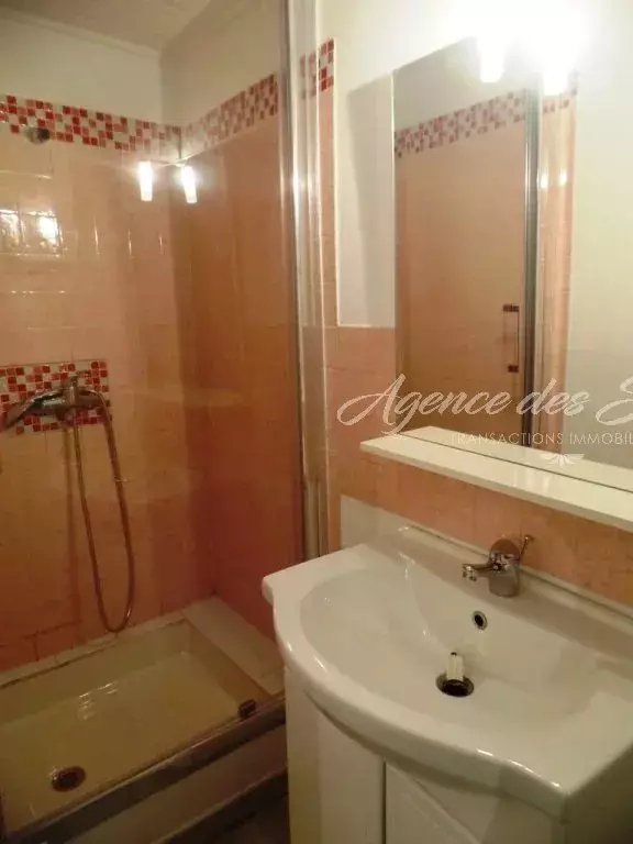 Appartement à louer, 40m², Brue-Auriac