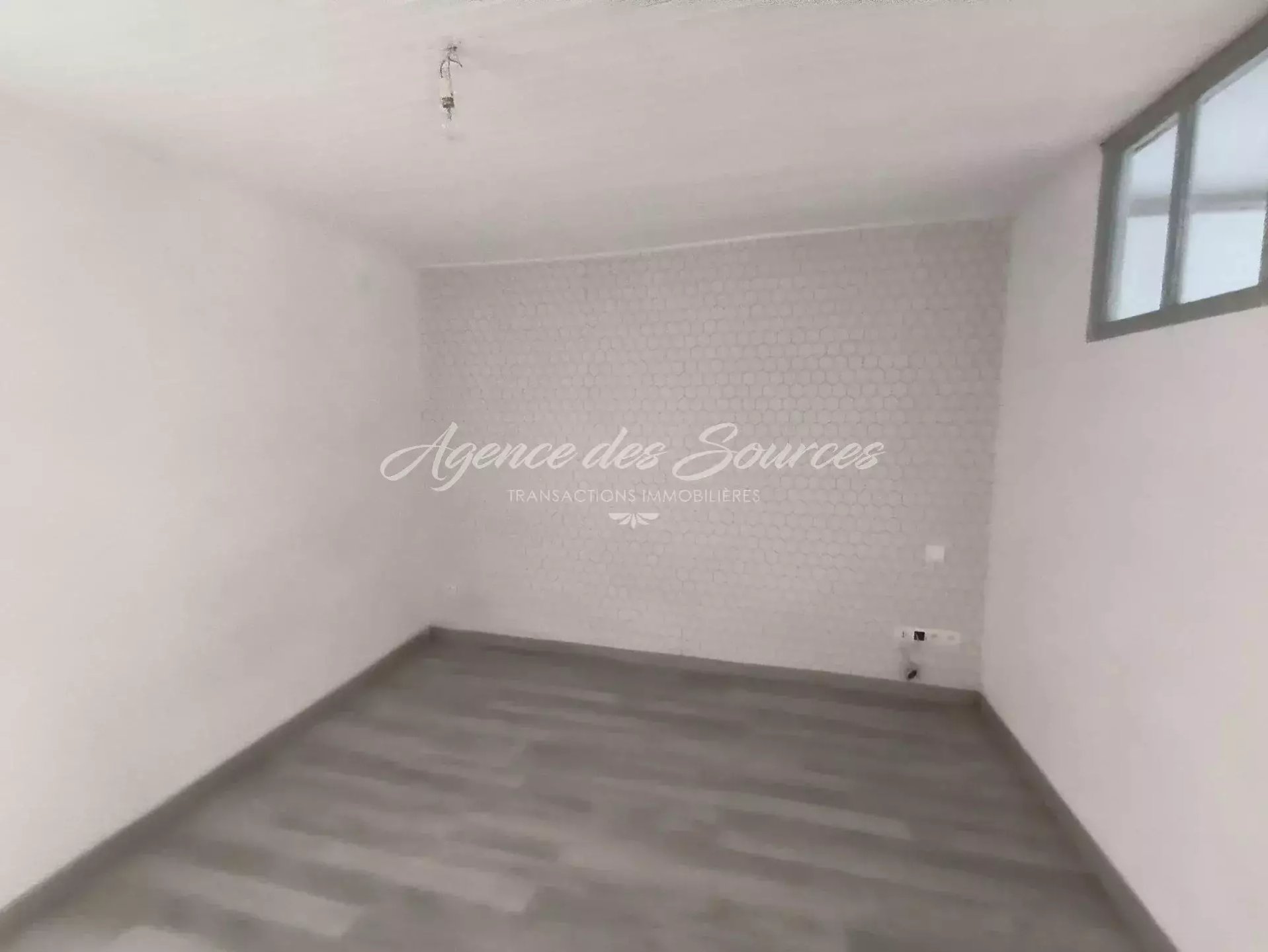 Appartement à louer, 40m², Brue-Auriac