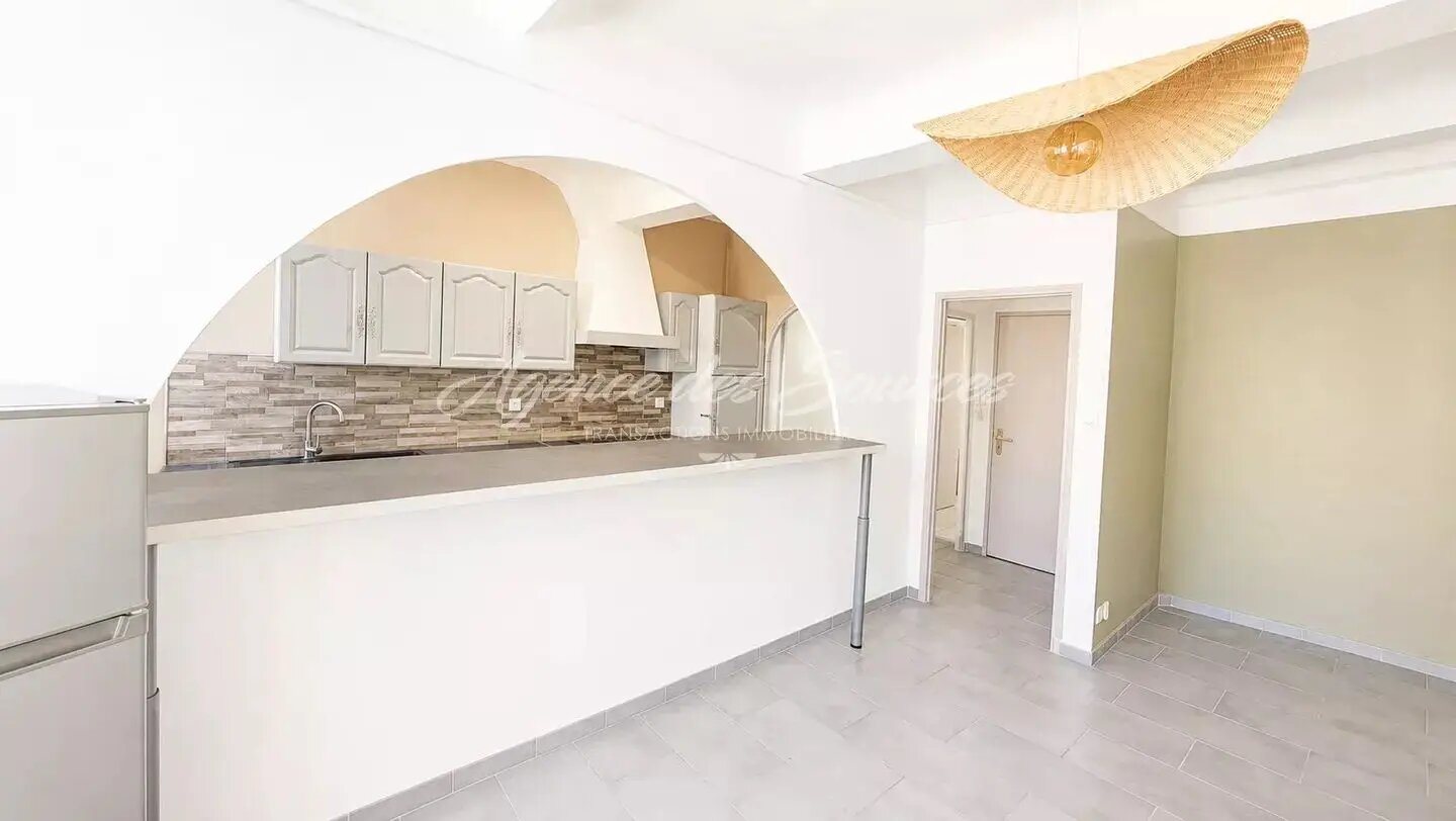 Appartement à louer, 62m², Barjols