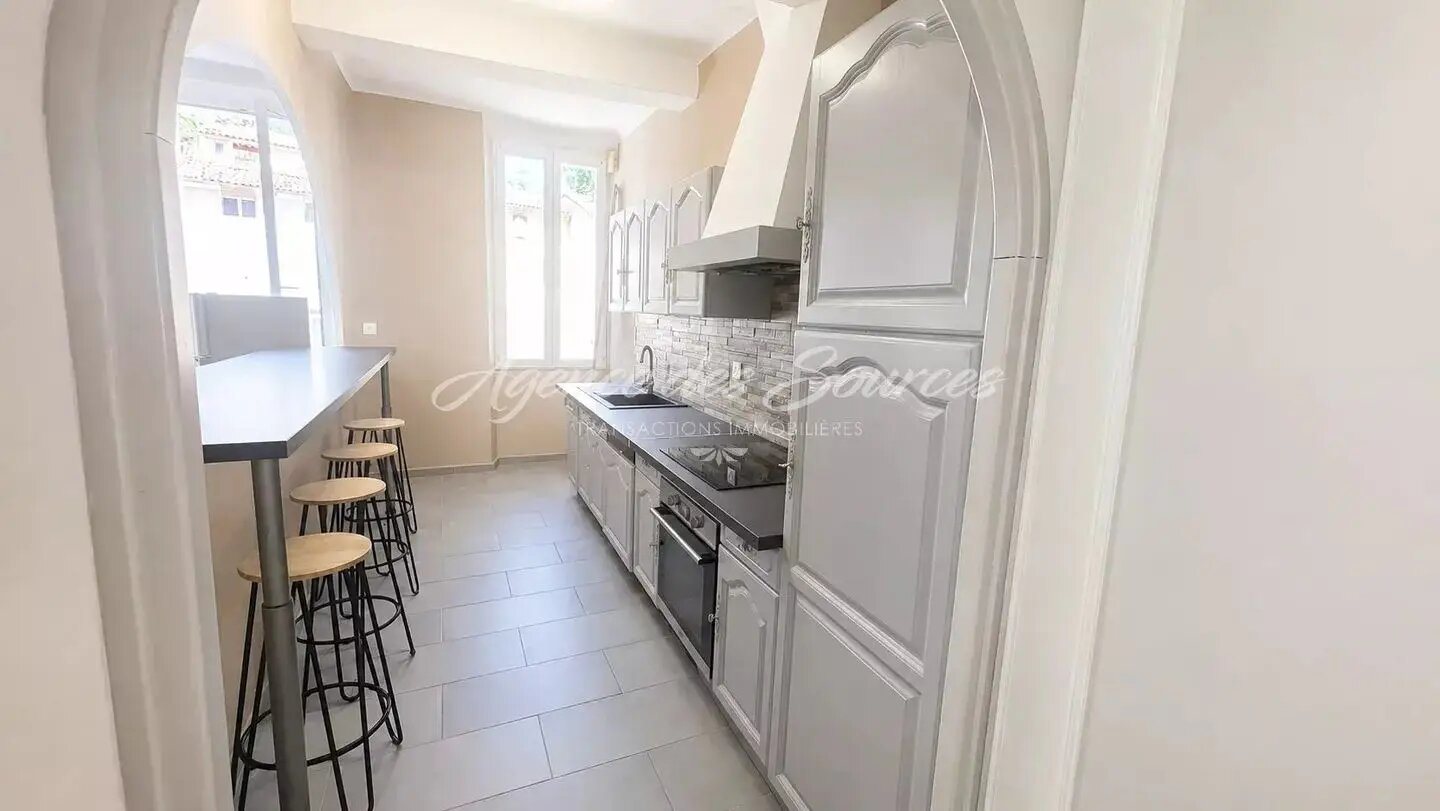 Appartement à louer, 62m², Barjols