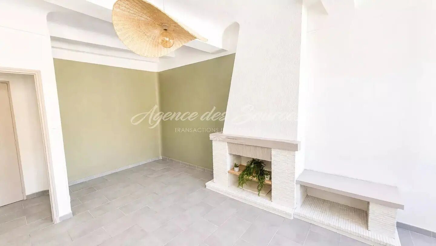 Appartement à louer, 62m², Barjols